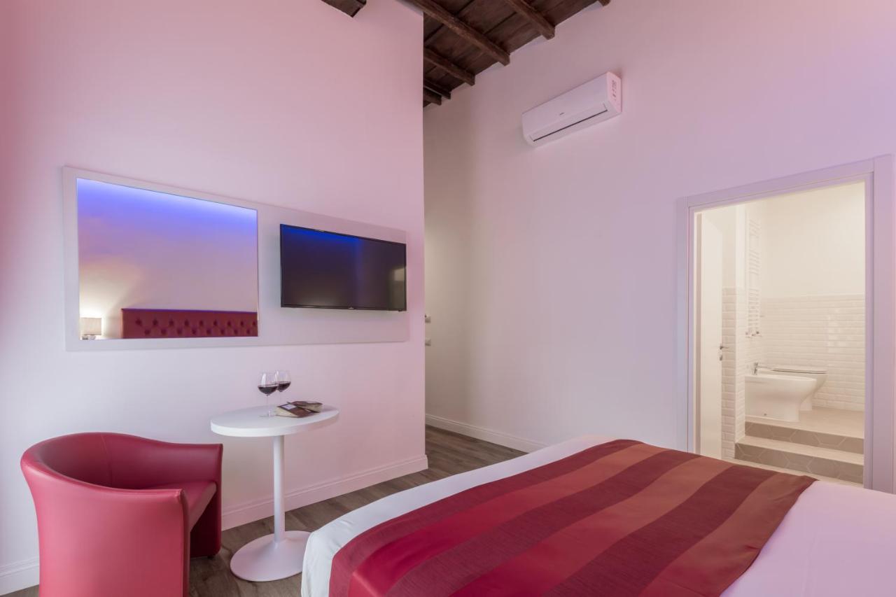 Отель Magenta Luxury Argentina Рим Экстерьер фото