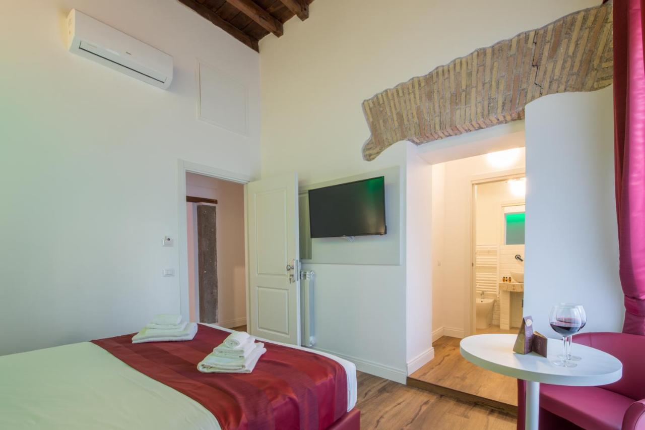 Отель Magenta Luxury Argentina Рим Экстерьер фото