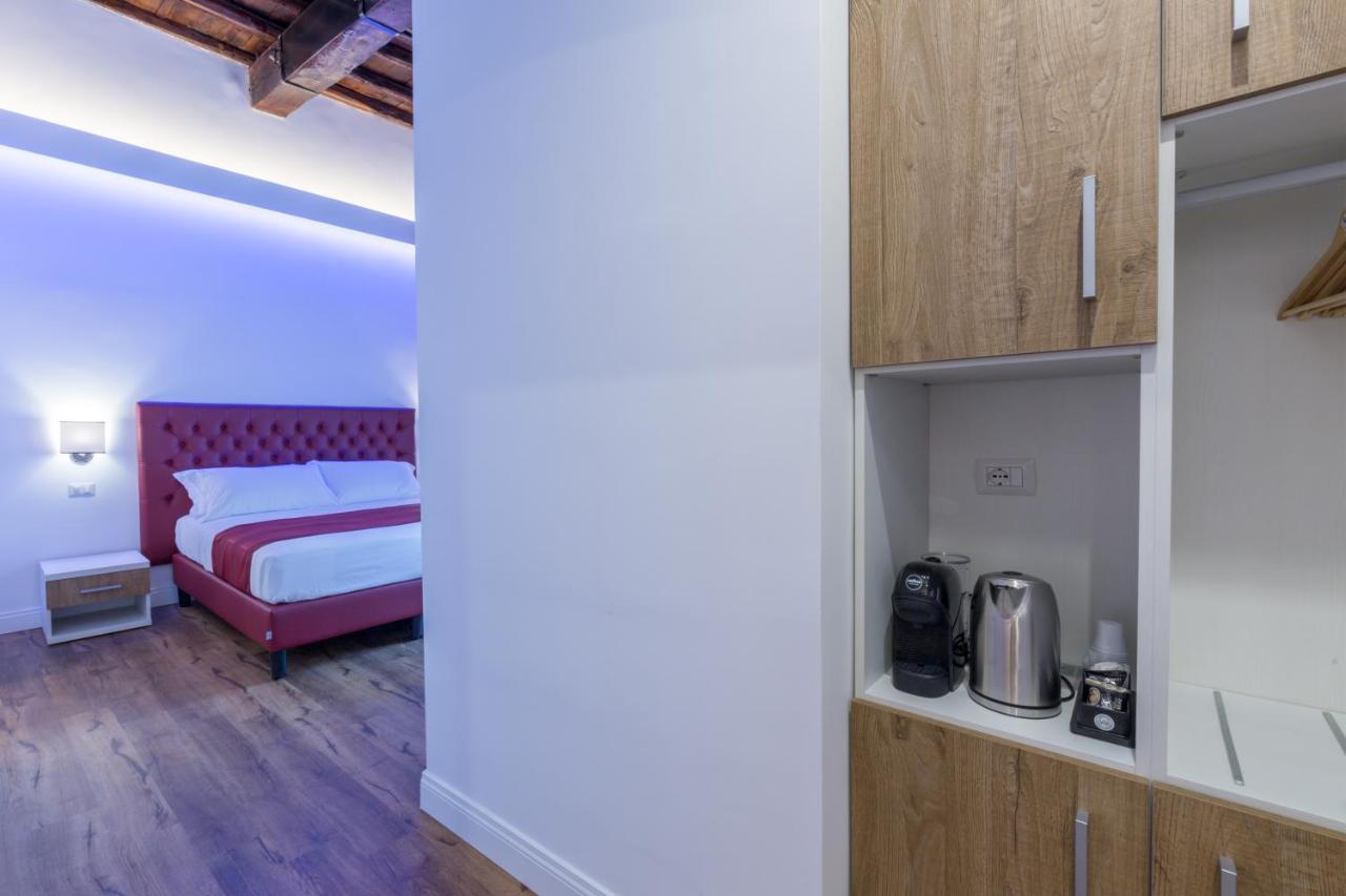 Отель Magenta Luxury Argentina Рим Экстерьер фото